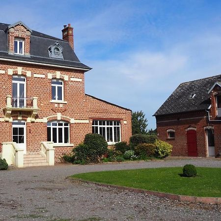 Chez Berenice Et Clement Miraumont Exterior foto